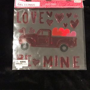 Brand new Gel clings